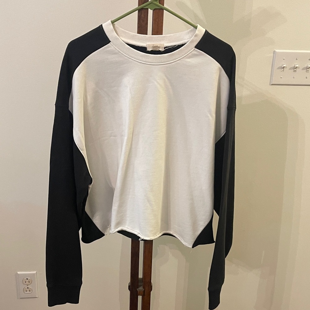 Black and White Long Sleeve Raglan Top